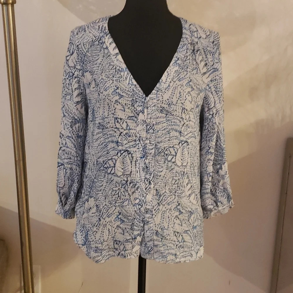 PARKER 100%silk blouse size M